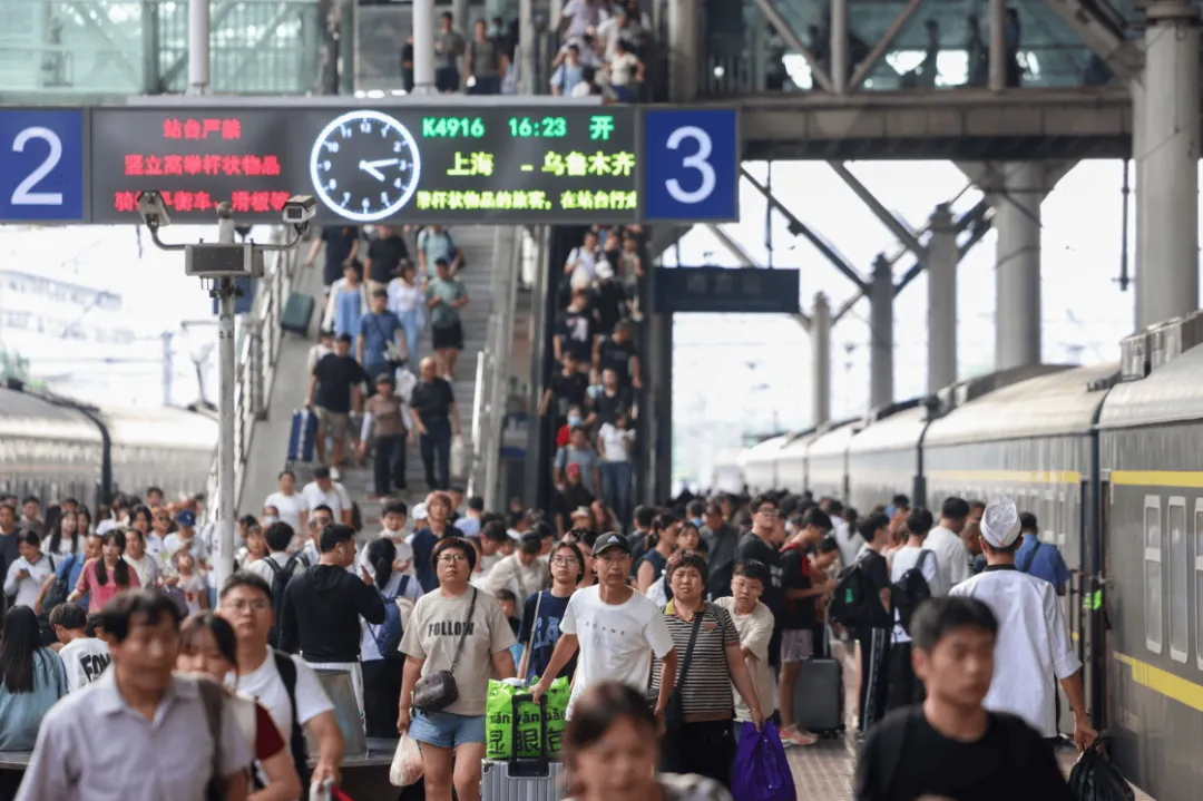 62天超长窗口期！暑运流量爆发，为什么品牌都盯上普铁？